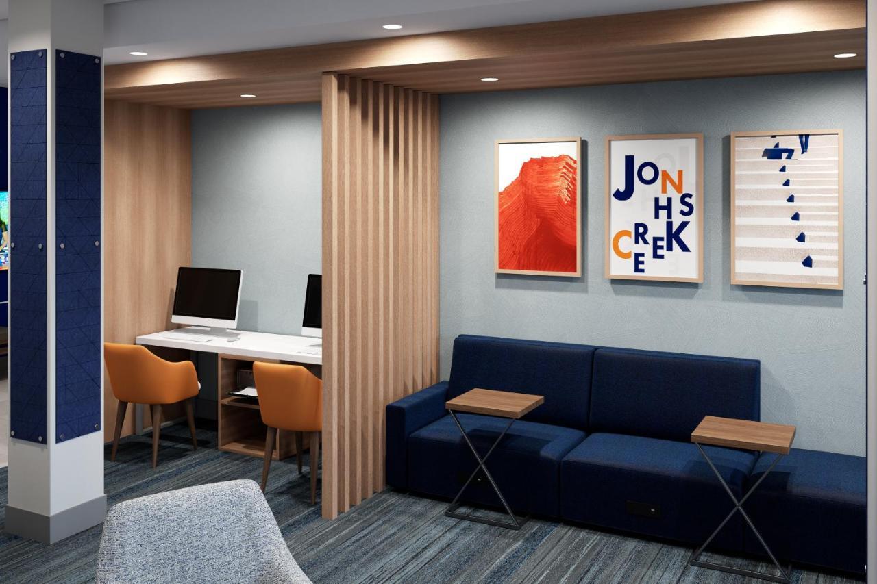 Holiday Inn Express & Suites - Hawaiian Gardens By Ihg Buitenkant foto